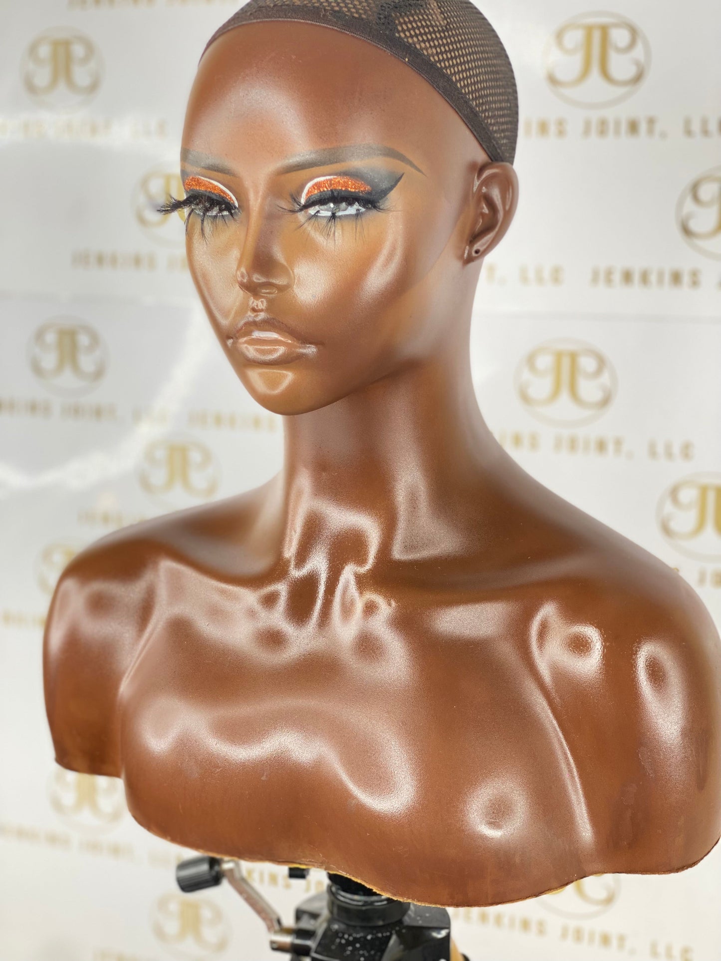 TANGERINE MANNEQUIN JOINT
